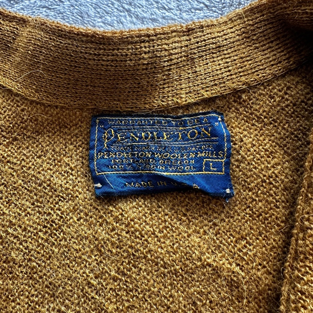 Pendleton Men's Golden Cardigan Sweater - Picture 3 of 8